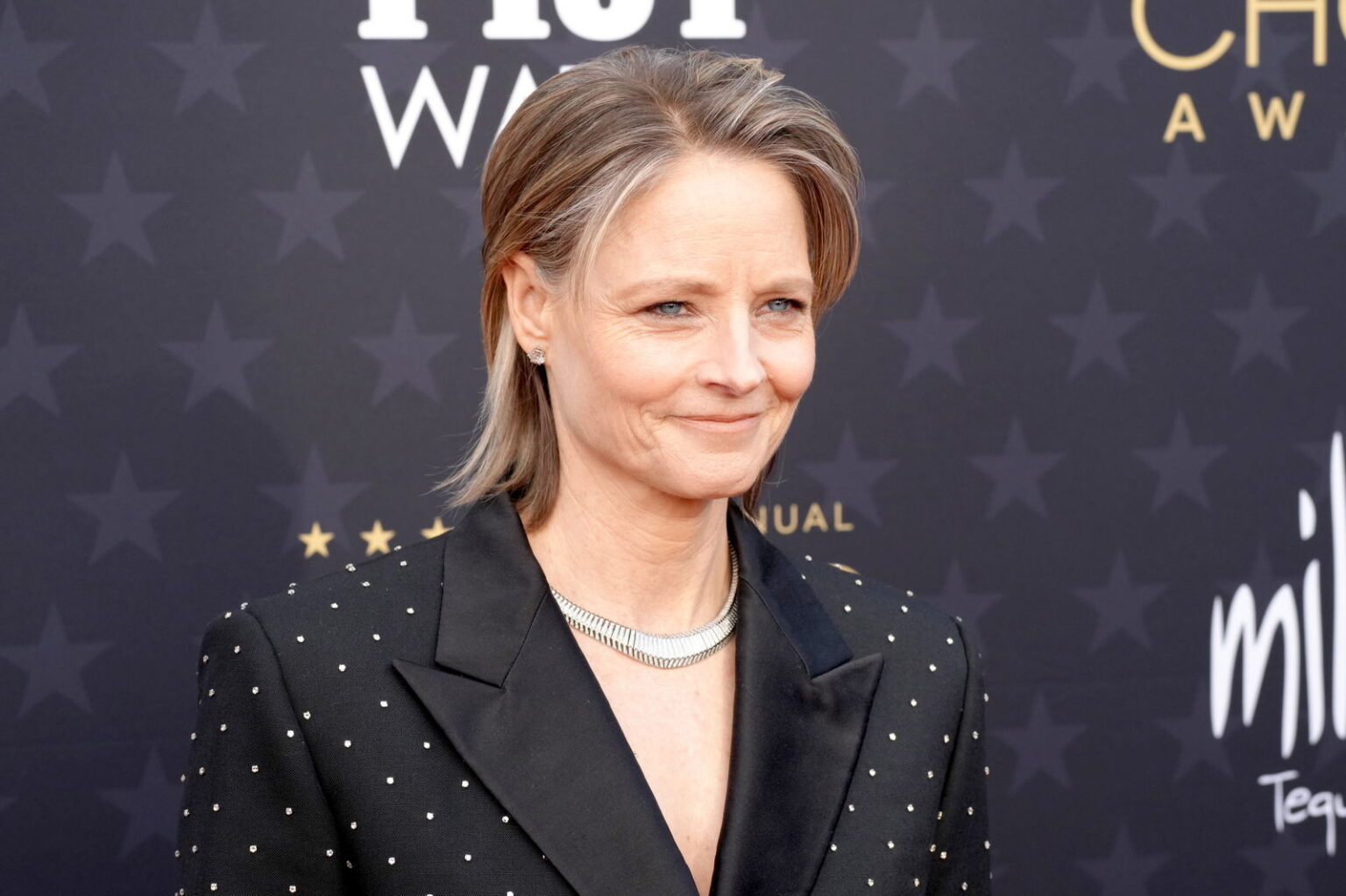Award Show Fallout: Did Jodie Foster Deserve to Win? The Internet Is Divided