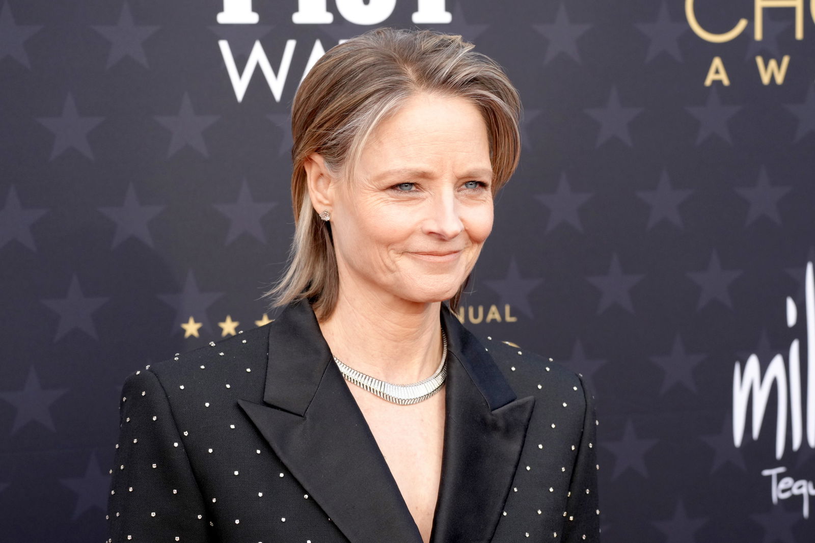 Award Show Fallout: Did Jodie Foster Deserve to Win? The Internet Is Divided